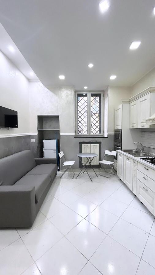 Appartamento Da Concettina House Napoli Esterno foto